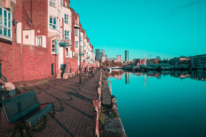 Deptford Dock by Miquel Parera via Unsplash